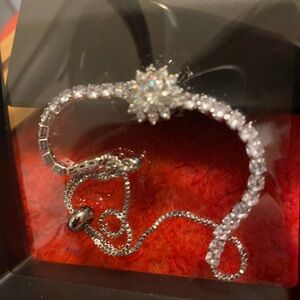 Silver-Tone Womens Sparkling Cluster bracelet- Silver